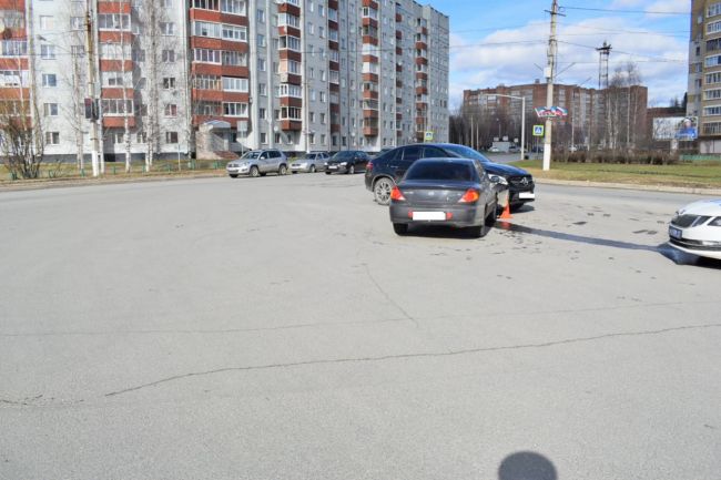 В Ухте Mercedes